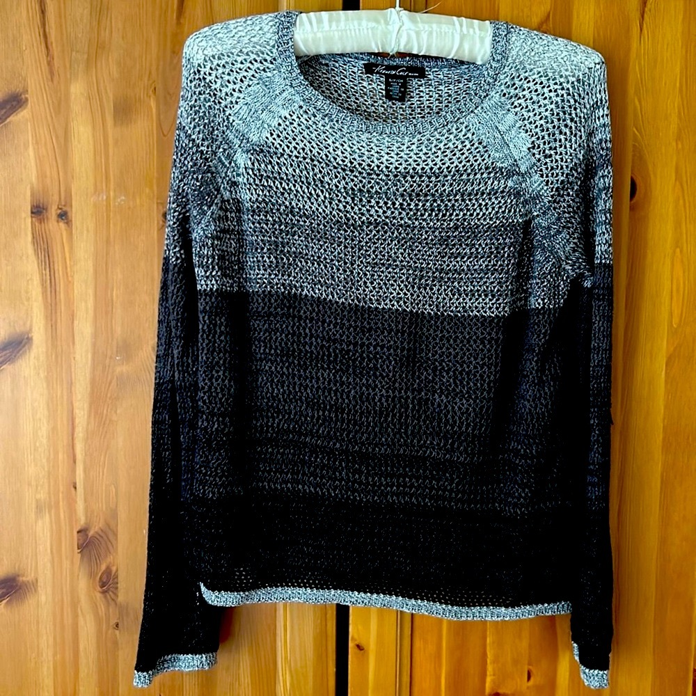 Kenneth Cole Vintage Rayon Sheer Black/Grey Sweater EUC W/Jeans/skirt/slacks